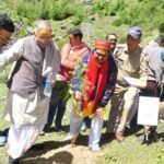 बदरीनाथ धाम में बीकेटीसी ने किया पौधरोपण