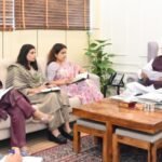 ग्राम्य विकास मंत्री गणेश जोशी ने की समीक्षा बैठक, बंद सड़कों को जल्द खोलने के दिए निर्देश