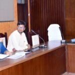 डीएम आशीष भटगांई ने की महिला एवं बाल कल्याण कार्यों की समीक्षा, समयबद्धता और गुणवत्ता सुनिश्चित करने के निर्देश, एक अधिकारी को दी कड़ी चेतावनी