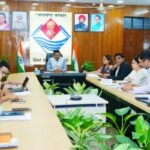 मुख्य सचिव आनंद बर्धन की अध्यक्षता में प्रधानमंत्री ग्राम सड़क योजना की समीक्षा बैठक आयोजित