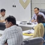 डीएम मयूर दीक्षित का ग्रामीण विकास पर जोर; मनरेगा, लखपति दीदी व आवास योजना की समीक्षा, दिए महत्वपूर्ण निर्देश