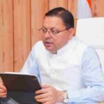 मुख्यमंत्री ने प्रदेश में गलत तरीके से राशन कार्ड, आधार कार्ड, वोटर कार्ड, आयुष्मान कार्ड और अन्य दस्तावेज बनवाने वालों के विरुद्ध कठोर कार्यवाही किये जाने के दिए निर्देश