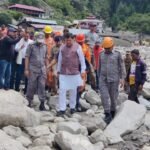 लगातार तीसरे दिन आपदा प्रभावित क्षेत्र में डटे सीएम धामी