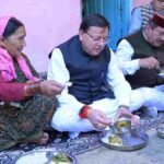 लोकपर्व इगास पर रुद्रप्रयाग के आपदा प्रभावित परिवारों के बीच पहुँचे सीएम धामी, आपदा प्रभावित क्षेत्र भौंर का किया स्थलीय निरीक्षण