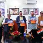 सीएम धामी ने किया औद्योगिक विकास तथा सूक्ष्म, लघु एवं मध्यम उद्यम विभाग के शासनादेशों के संकलन का विमोचन