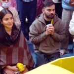 विराट कोहली और अनुष्का शर्मा ने तीसरी बार लिया प्रेमानंद जी महाराज का आशीर्वाद