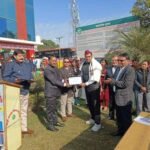 गणतंत्र दिवस पर एमडीडीए कार्यालय में हुआ ध्वजारोहण, उत्कृष्ट कार्य करने वाले 6 कर्मचारी सम्मानित