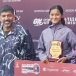 दिल्ली मैराथन में वाण की फ्लाइंग गर्ल भागीरथी जीता रजत पदक