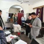 सचिव आवास डॉ. आर राजेश कुमार ने किया नगर एवं ग्राम नियोजन विभाग का औचक निरीक्षण, बायोमेट्रिक उपस्थिति एवं अनुशासन पर सख्ती