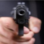 सिरफिरे ने क्लासरूम में छात्रा को गोली मारी, फिर खुद को भी उड़ाया