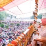 श्री दरबार साहिब एवं श्री झण्डा साहिब में चला दर्शनों व मनौतियों का क्रम, श्रीमहंत देवेन्द्र दास जी महाराज ने संगतों को दिए दर्शन व आशीर्वाद, मंगलवार को होगी ऐतिहासिक नगर परिक्रमा, संगतों ने पूरी की तैयारी