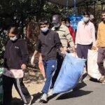 गोपेश्वर के युवाओं का “अपनी प्रकृति अभियान” बना मिसाल, स्वच्छता के लिए हर रविवार जुटती है टोली