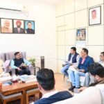 सैनिक कल्याण मंत्री गणेश जोशी ने सैनिक विश्राम गृहों के उच्चीकरण और शहीद द्वार निर्माण में तेजी लाने के दिए निर्देश