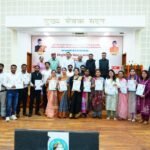 मुख्यमंत्री पुष्कर सिंह धामी ने 63 सफाई निरीक्षकों को प्रदान किए नियुक्ति पत्र, शहरी विकास निदेशालय के नवीन भवन का किया वर्चुअल शिलान्यास, कूड़ा निस्तारण वाहनों को दिखाई हरी झंडी