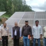 पौड़ी गढ़वाल : सौर ऊर्जा से रोशन हो रहे गांव और सरकारी भवन, युवाओं को मिल रहा रोजगार