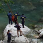 कर्नाटक के युवक ने अलकनंदा में लगाई छलांग, SDRF ने किया रेस्क्यू