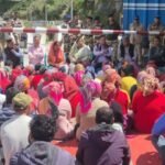 ग्रामीणों के आंदोलन के समर्थन में उतरे बद्रीनाथ विधायक बुटोला