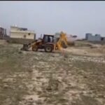 उत्तराखंड : देहरादून में अवैध कॉलोनी पर MDDA का बुलडोजर, 10 बीघा में हो रही प्लॉटिंग ध्वस्त