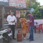 जिला प्रशासन की क्यूआरटी की कार्यवाही, घरेलू गैस सिलेंडर के व्यवसायिक उपयोग पर 06 सिलेंडर जब्त