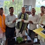 प्रभावित भेडपालकों को बांटी 16 लाख से अधिक की सहायता राशि