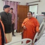 देहरादून पहुंचीं उमा भारती, सिद्धार्थ बंसल का जाना हालचाल, भाजपा प्रदेश अध्यक्ष महेंद्र भट्ट भी रहे मौजूद, स्वास्थ्य लाभ की दी शुभकामनाएं