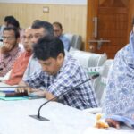जनता मिलन में डीएम गौरव कुमार ने सुनीं समस्याएं, समयबद्ध निस्तारण के दिए निर्देश