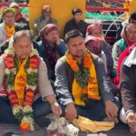 बदरीनाथ धाम में चढ़ावे से जुड़े कथित विवाद पर कांग्रेस का मौन सत्याग्रह