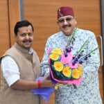 महाराज ने भाजपा के राष्ट्रीय अध्यक्ष नितिन नबीन से की शिष्टाचार भेंट